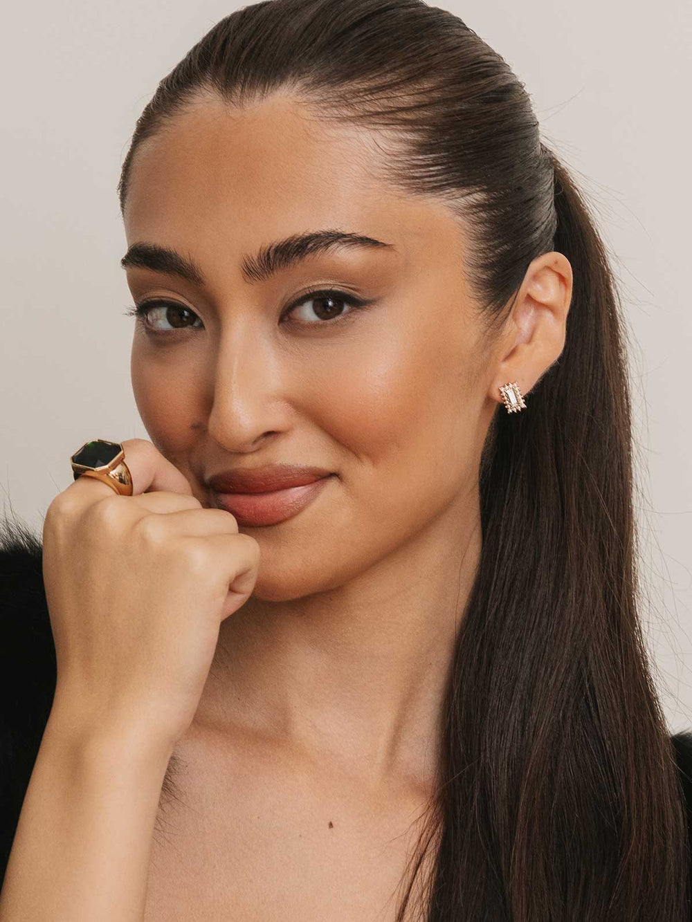 Olive & Piper Clear and Pearl Velina Studs