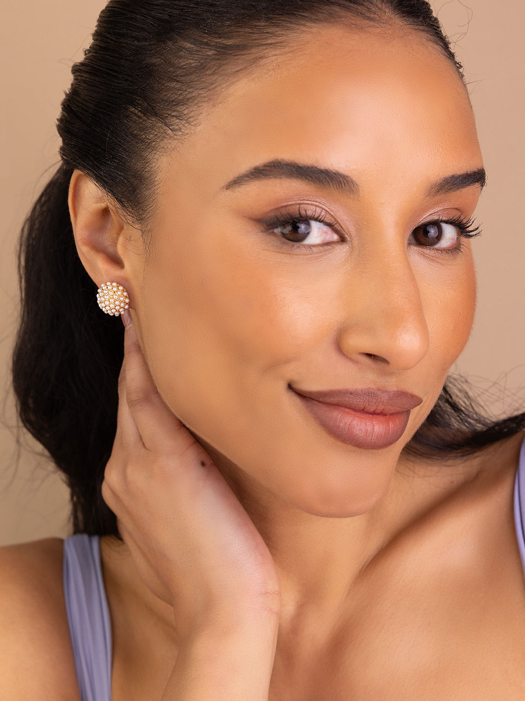 Eye Shadow Jewelry For Olive Skin Tones Harper Huggie Hoop