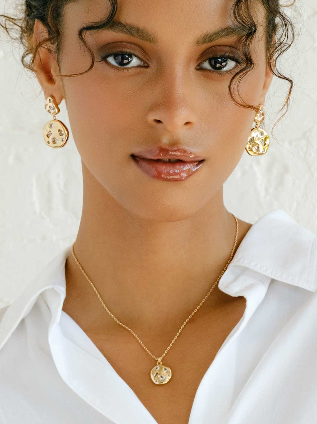 Olive & Piper Arden Pendant Necklace