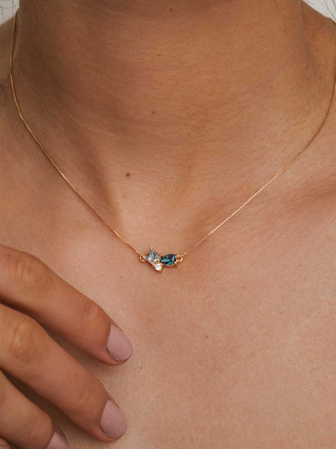 Olive & Piper Blue Evienne Pendant 
